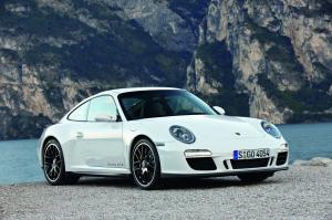 Porsche 911 Carrera GTS '2011